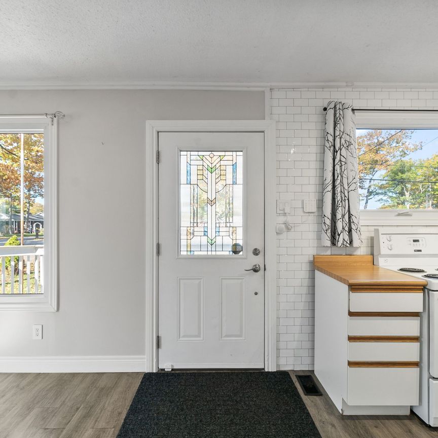 For Lease - 1805 RIVER Road, Wasaga Beach, Ontario - Photo 1