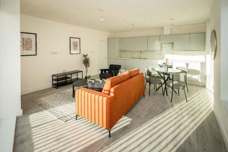 3 bedroom flat to rent - Photo 3