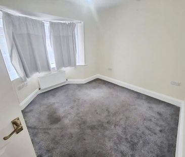 2 bedroom bungalow to rent - Photo 1