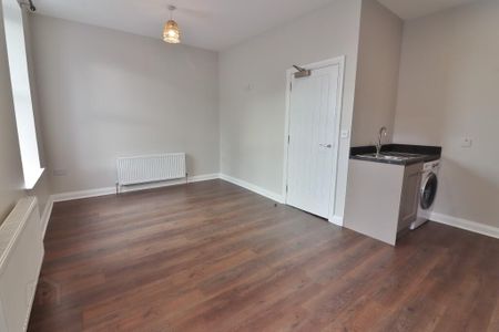 1b Church Walk, Lurgan, BT67 9AA - Photo 4