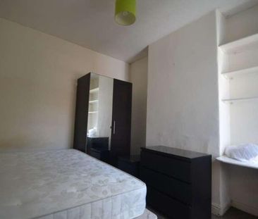Bed - Ashfield Road, Victoria Park, Manchester, M13 - Photo 3