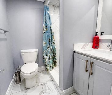 For Lease - 102 Earlsbridge Boulevard, Brampton, Ontario - Photo 6