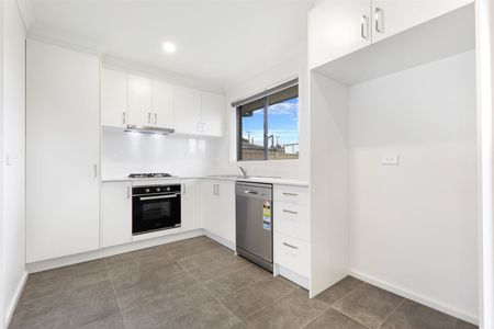 3/10 Burden Street, Springvale - Photo 5