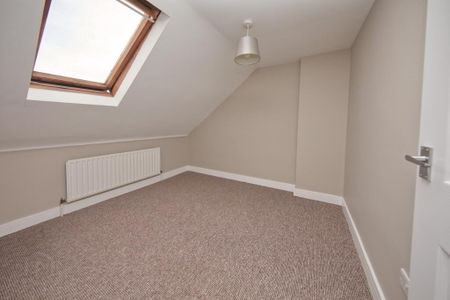 176 Upper Greenwell Street, Newtownards, BT23 8LY - Photo 2
