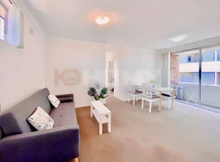 2 bed 1 bath-009 - Photo 2