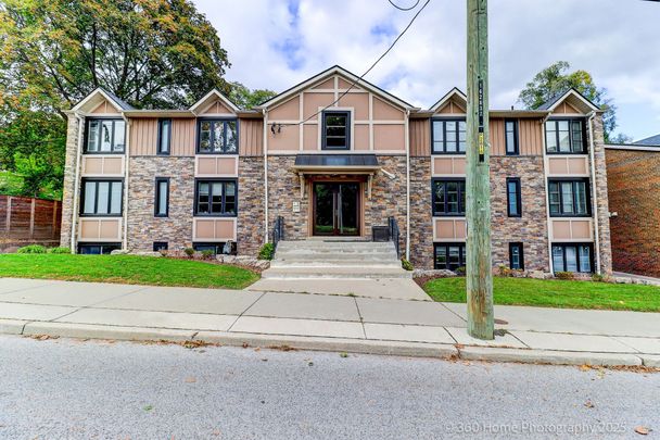 For Lease - 2814 Bloor Street Unit# 2, Toronto, Ontario - Photo 1