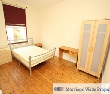 4 Bed - Beechwood View, Burley, Leeds - Photo 4