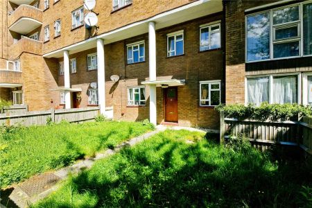 4 bedroom maisonette in Kentish Town - Photo 5