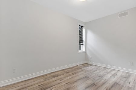 For Lease - 54 Craigmiller Avenue Unit# Upper, Hamilton, Ontario - Photo 5