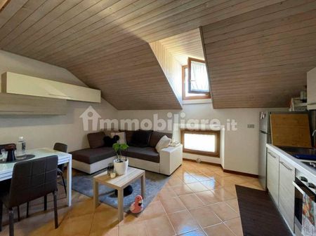 Trilocale piazzale Giovanni Bertacchi 15, Centro, Sondrio - Photo 3