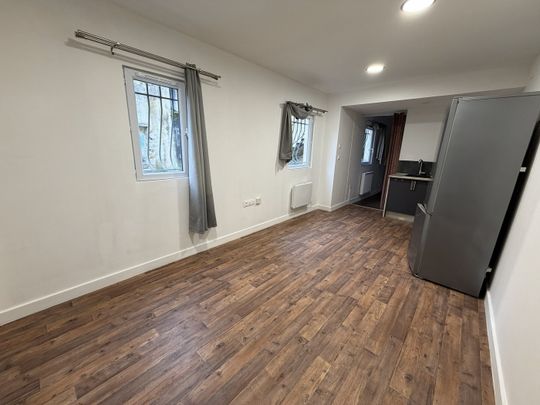 Location Appartement 1 pièce 29m² - Photo 1