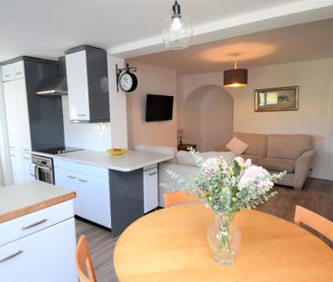 2 bedroom semi-detached house to rent - Photo 5