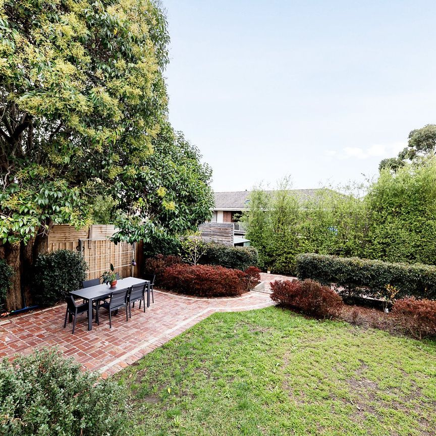 322 Moreland Road, Brunswick West VIC 3055 - Photo 1