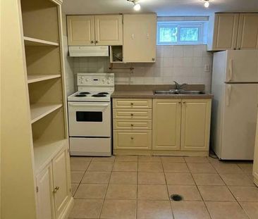 For Lease - 1745 Bathurst Street Unit# B, Toronto, Ontario - Photo 1