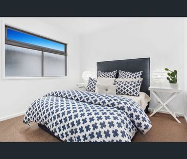 69 Anniversary Avenue, Wyndham Vale, Vic 3024 - Photo 5