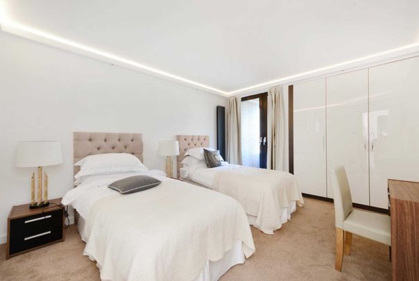 2 bed flat to rent - Photo 1