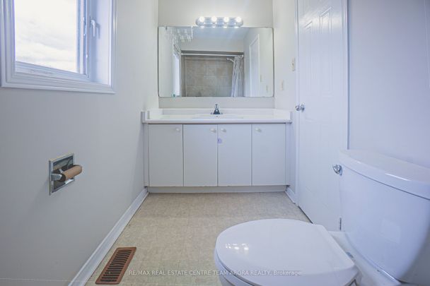 For Lease - 82 Mullis Crescent Unit# Main & 2nd, Brampton, Ontario - Photo 1