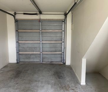 Property Management3 Gina Avenue, Ranui - Townhouse for Rent - Photo 3