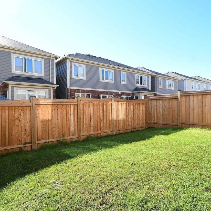For Lease - 16 Stedford Crescent Unit# Bsmt, Brampton, Ontario - Photo 1