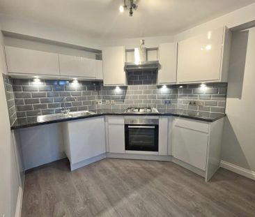 2 bedroom apartment to rent - Photo 2