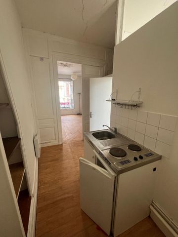 Location Appartement 1 pièce 29m² - Photo 4