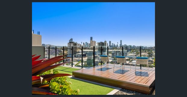 Modern Apartment, Stones Throw To The Gabba - Photo 1