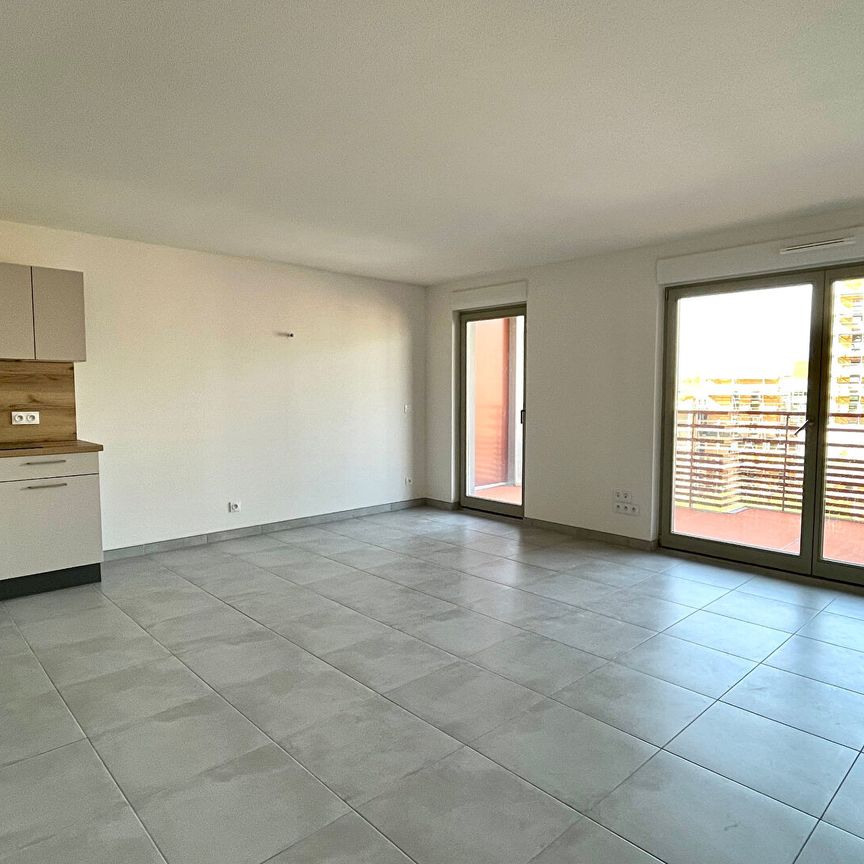 Location Appartement 3 pièces 65m² - Photo 1