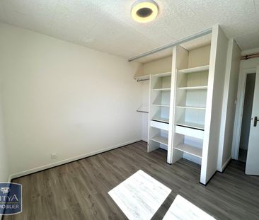 Location Appartement 3 pièces 65m² DUNIERES 43220 - Photo 5