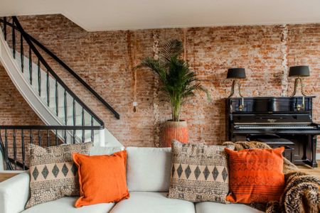 Derde Kostverlorenkade | Three Bedrooms | Top floor - Photo 4