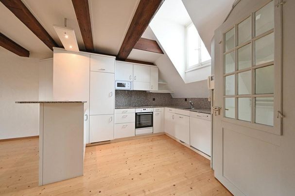 MAISONETTE-WOHNUNG IM HERZEN VON BERN - Photo 1