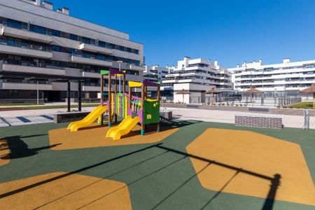 Piso de alquiler en Calle Islas Caimán, 3, El Olivar - Photo 2