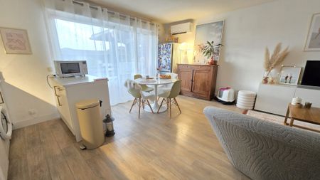 Location Appartement 2 pièces 44m² ANGLET 64600 - Photo 3