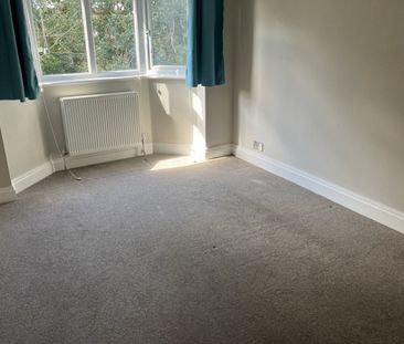 Eldon Road, CR3, Caterham - Photo 4