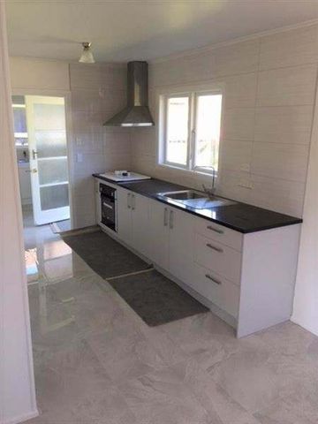 HENDERSON- 3 Bedrooms house - Photo 5