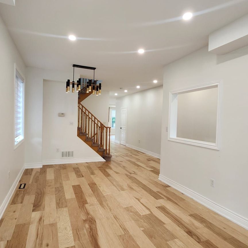 For Lease - 51 Waldron Crescent Unit# (Main), Richmond Hill, Ontario - Photo 1
