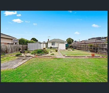 13 Cash Street, Kingsbury - Photo 4