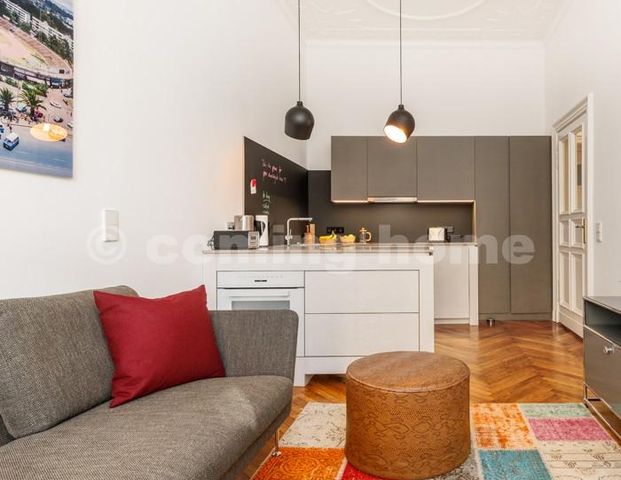 A Modernist Escape - Photo 1