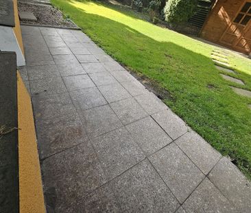 Modernisiertes Apartment mit ca. 52 m² Wohnfläche, separater Küche,... - Photo 2