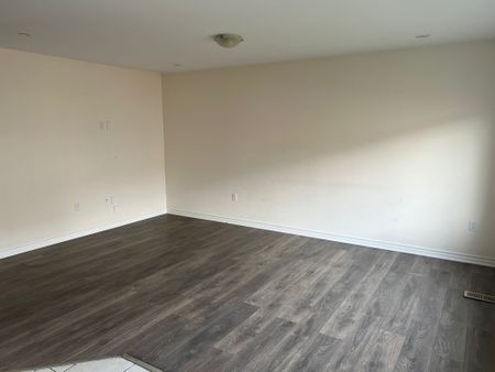 For Lease - 69 Reichert Court, Milton, Ontario - Photo 3