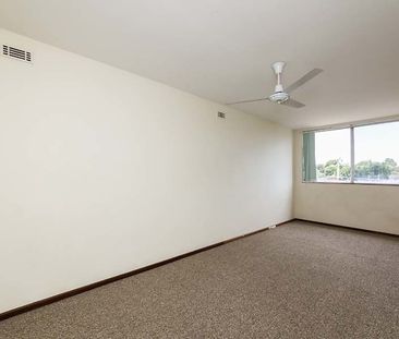 Lovely Views, Great Location!!! - Photo 2