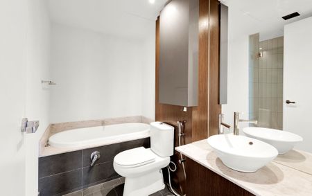 5211/7 Riverside Quay, Southbank VIC 3006 - Apartment For Rent | Domain - Photo 4