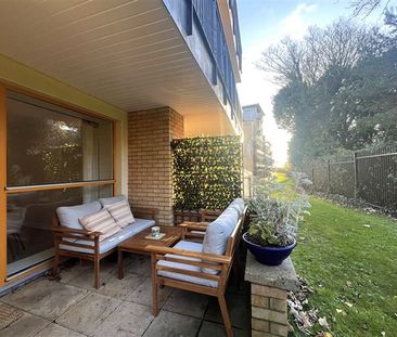 Duplex Apartment, Littlewood, Belarmine, Stepaside, Dublin 18 - Photo 3