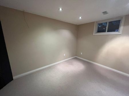 For Lease - 44 Karalee Crescent, Cambridge, Ontario - Photo 5