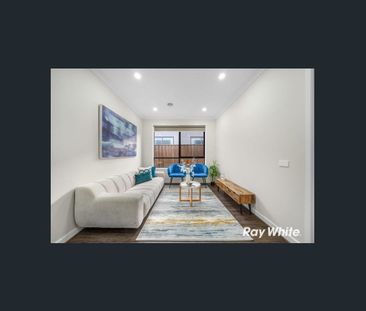 Modern, Spacious & Bright Family Home! - Photo 1