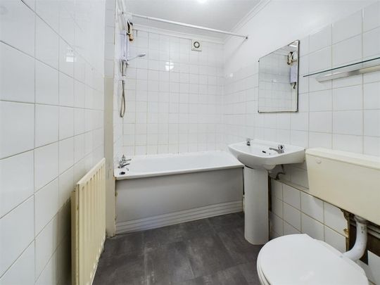 St Pauls Street, Brighton - Photo 1