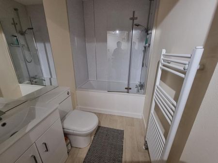 1 Bed Flat, Broomhill Road, AB10 - Photo 5