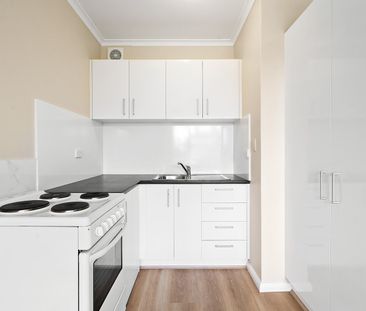 9/830 Drummond Street, Carlton North VIC 3054 - Photo 6