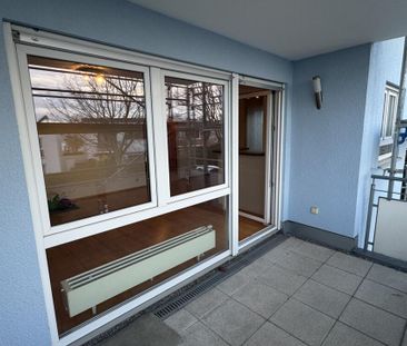Moderne 2,5-Zimmer-Wohnung mit Balkon in Ditzingen - Photo 2