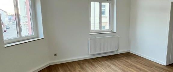 Large couch? No problem! - Photo 1