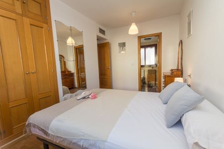 Calle Eslava, Málaga, Andalusia 29002 - Photo 5